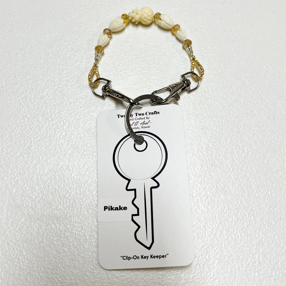 Faux Ivory Pineapple & Pikake Clip On Keychain